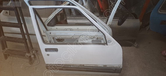 RENAULT EXPRESS SAĞ ÖN KAPI DOLU