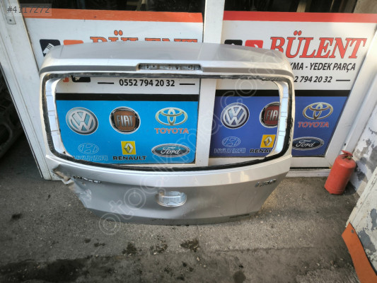 Hyundai İ30 bagaj kapağı