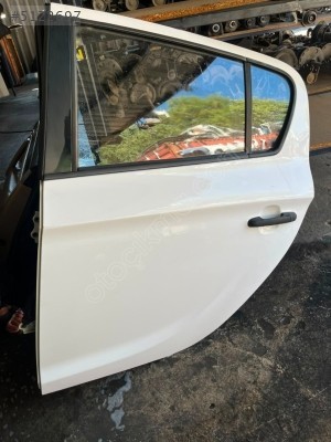 HYUNDAİ İ20 SOL ARKA KAPI