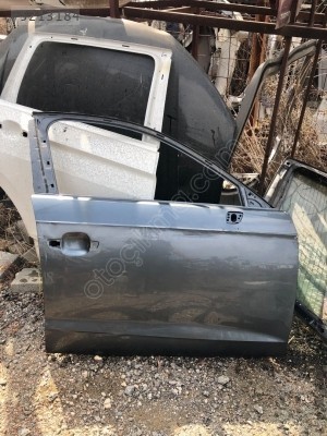 ÇIKMA AUDİ A3 SAĞ ÖN KAPI 2015-2019