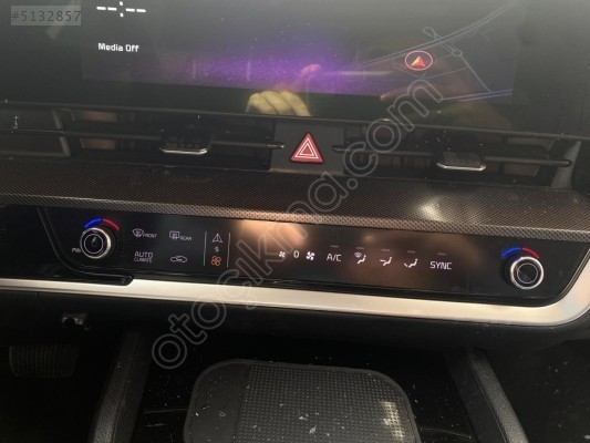 2023 Kia Sportage Klima Paneli