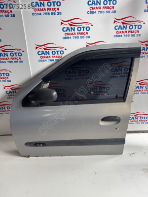Renault Clio sol Ön Kapı dolu