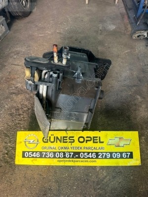 OPEL VECTRA A 1992 MODEL KALORİFER KUTUSU ÇIKMA ORJİNAL GM
