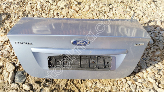 FORD FOCUS 2 BAGAJ KAPAĞI ÇEVİK OTO BURSA.
