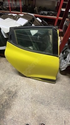 2013-2018 RENAULT CLİO SAĞ ARKA KAPI ORJ ÇIKMA