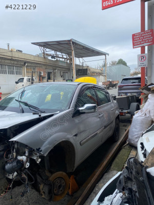 Renault Megan 2 sol arka kapı hatasız
