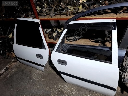 ÖZMEN OPEL VECTRA A ÇIKMA SAĞ SOL ARKA KAPI