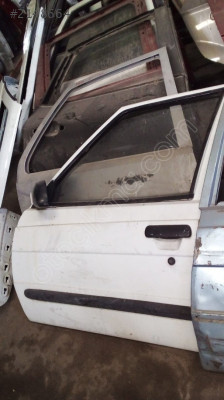 renault R9 sol ön kapı