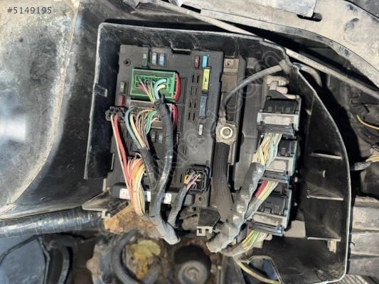 PEUGEOT 307  SİGORTA KUTUSU