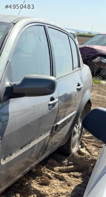 RENAULT MEGANE SOL ARKA KAPI ÇIKMA