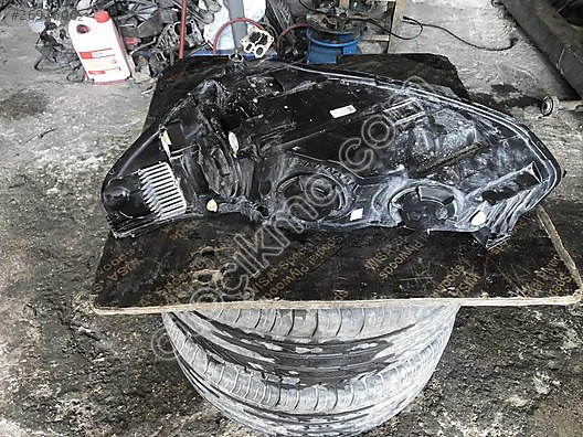 2021 Ford. Focus sağ far led