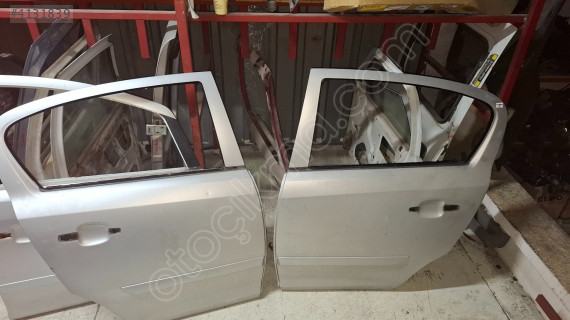 ÖZMEN OPEL CORSA D ÇIKMA SAĞ SOL ÖN ARKA KAPI