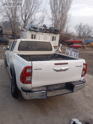 Toyota Hilux bagaj