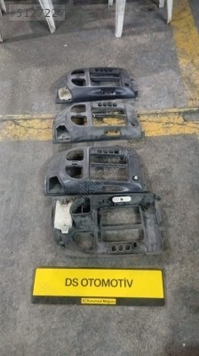 2002-2008 FORD TRANSİT ORTA TORPİDO KAPLAMASI