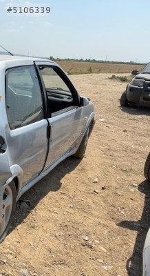 PEUGEOT 106 SAĞ KAPI ÇIKMA