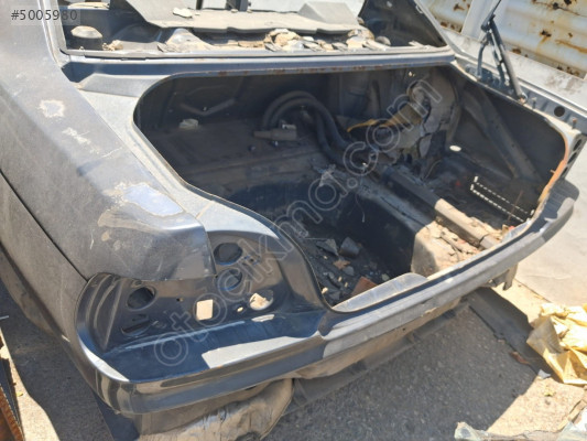 BMW  E38 Arka  Panel