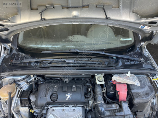 Peugeot 308 klima kompresör çıkma