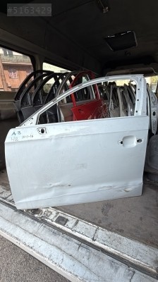 Audi a3 hatchback sol ön kapı 2013-2019