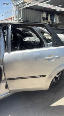 FORD FOCUS SOL ARKA KAPI