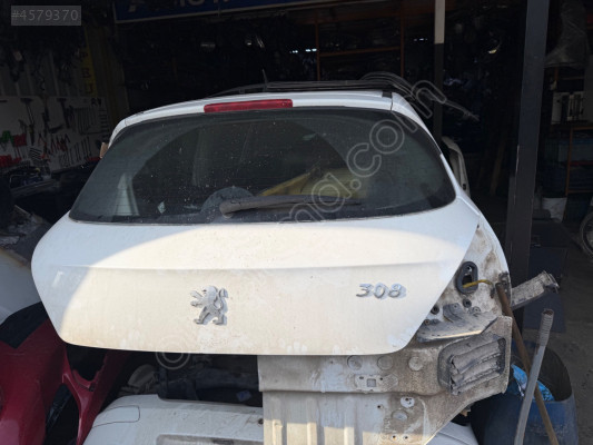 Peugeot 308 bagaj kapağı