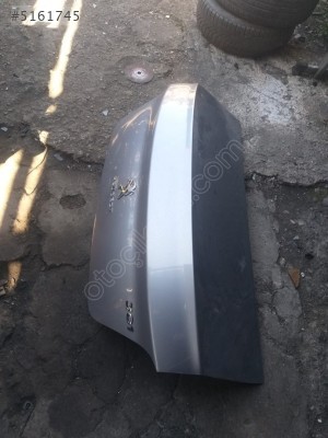 PEUGEOT 301 BAGAJ KAPAGI