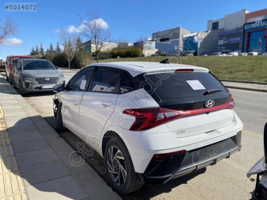 2024 Hyundai İ20 Arka Komple