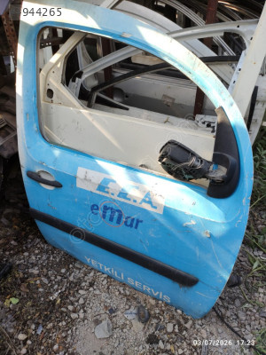 Kangoo 3 sağ ön kapı