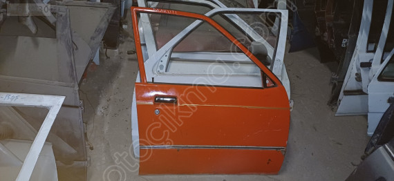 SUZUKİ MARUTİ SAĞ ÖN KAPI