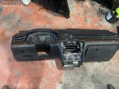 Passat B8 Çıkma Ön Göğüs Torpido 3G1857003 - Volkswagen  Orijinal Çıkma Yedek Parça Ankara