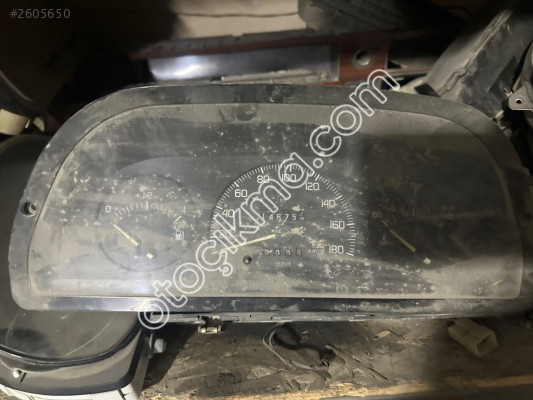 Fiat uno 60s göğüs saati