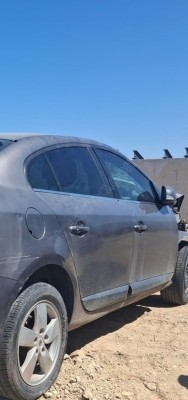RENAULT FLUENCE SAĞ ARKA KAPI ÇIKMA