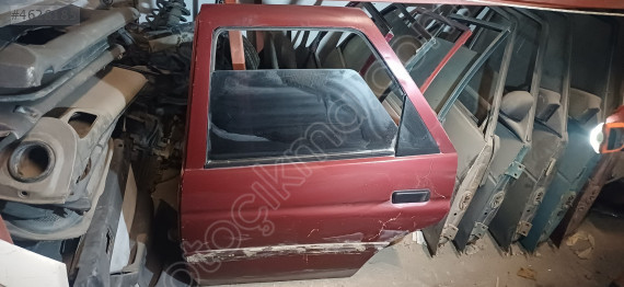 FORD ESCORT SOL ARKA KAPI DOLU