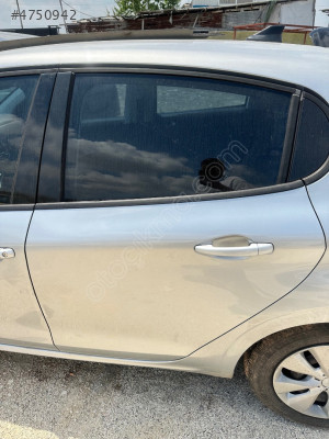 2013 PEUGEOT 208 SOL ARKA KAPI