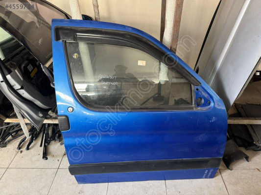 PEUGEOT PARTNER SAĞ ÖN KAPI ORJINAL ÇIKMA