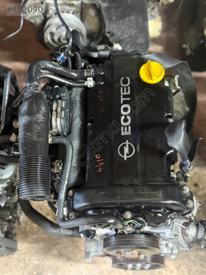 OPEL CORSA 1.2 BENZİNLİ KOMPLE MOTOR