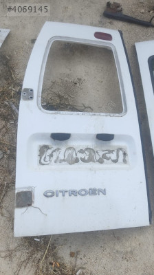 CİTROEN JUMPY SOL ARKA BAGAJ KAPAGI ÇIKMA