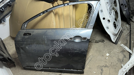 Citreon c5 sol ön kapı