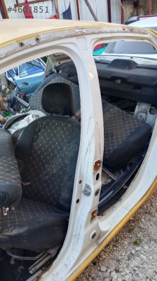 Renault Symbol orta direk marşpiyel