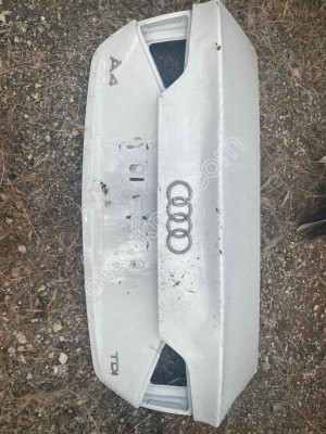 AUDİ A4 kaput