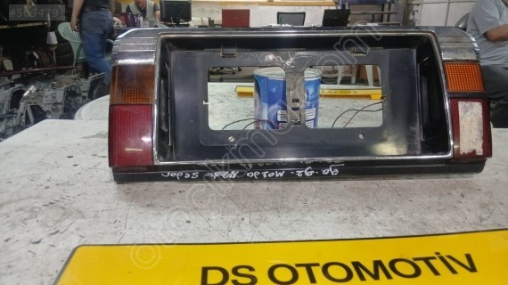 1990-1992 MAZDA 929 ARKA REFLEKTÖR