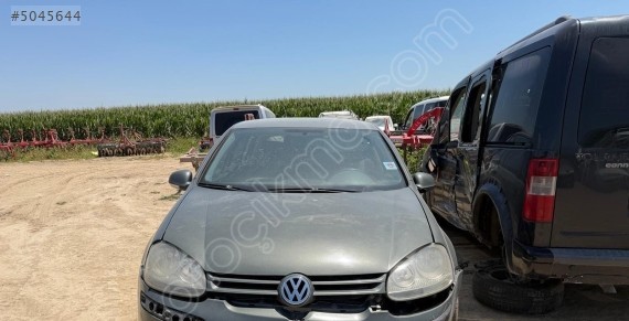 VOLKSWAGEN GOLF KAPUT ÇIKMA