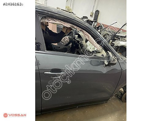 AUDI Q2 2017 2022 ÖN KAPI SAĞ 81A831052