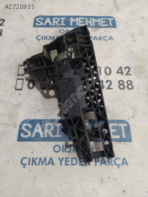 ÇIKMA AUDİ A4 SOL ARKA KAPI DIŞ KAPI KOLU BRAKETİ