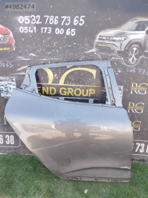 RENAULT CLİO 5 SAĞ ARKA KAPI ORİJİNAL ÇIKMA