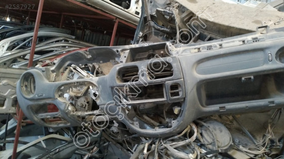 renault megane 1 göğüslük