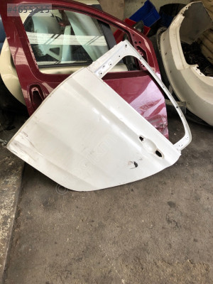 Fiat Egea sol arka kapı cikma orjinal