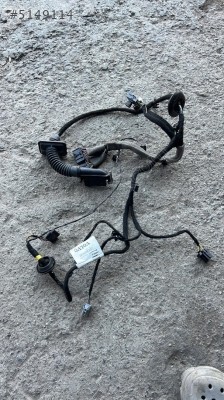 Volvo XC40, EX40, C40 ve EC40 SOL ÖN KAPI İÇ TESİSATI