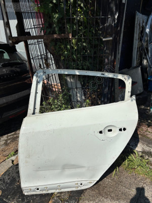 Renault megan üç çıkma sol arka kapı