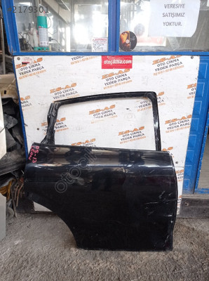 Seat Leon Çıkma Sağ Arka Kapı Boş 2005-2013