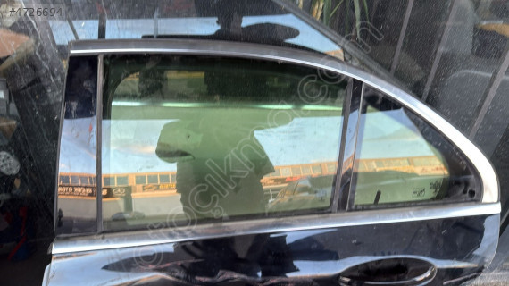 W205 c200 c180 sol arka kapı camı